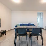 1 Bedroom Cozy In Appartement Vir