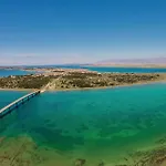 1 Bedroom Cozy In アパート ヴィル