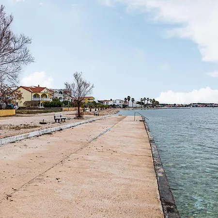 In With Wifi 아파트 *